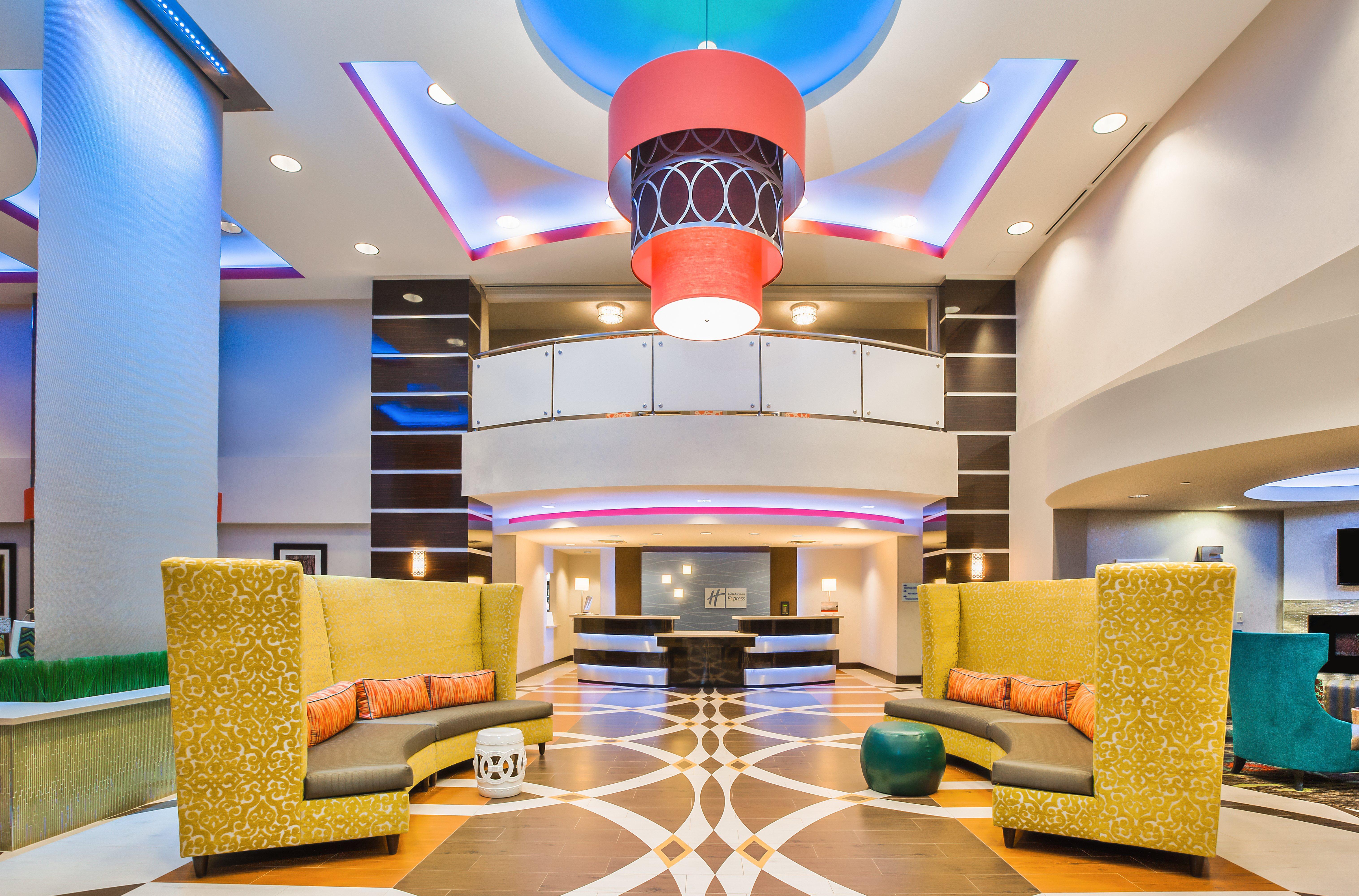 Holiday Inn Express & Suites Eureka By Ihg Екстер'єр фото