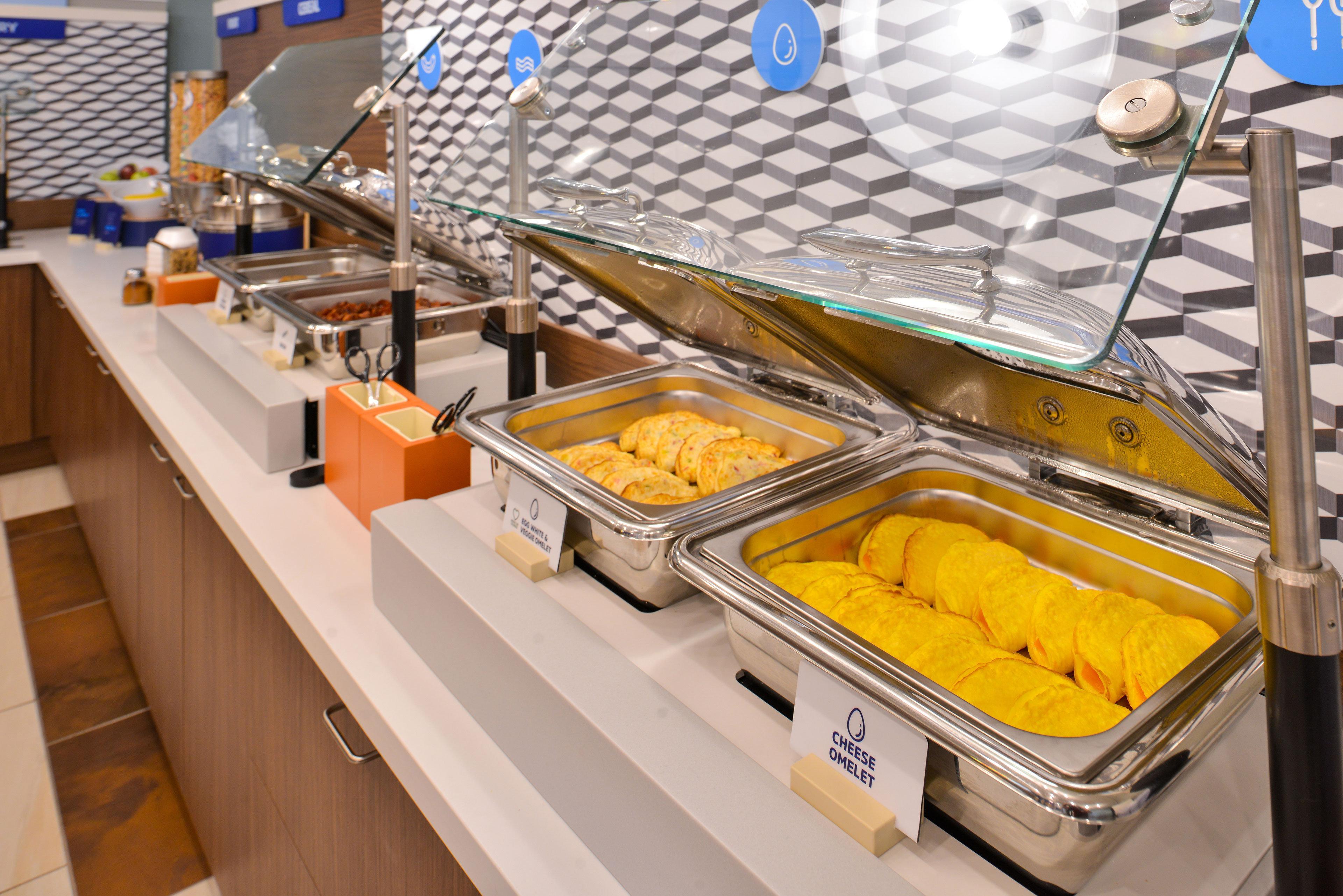 Holiday Inn Express & Suites Eureka By Ihg Екстер'єр фото